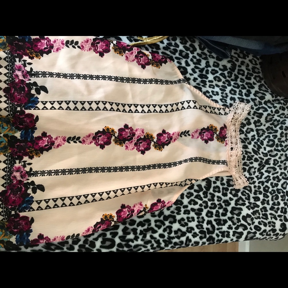Floral top